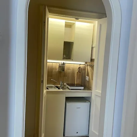 Klimt P.zza Amedeo Pensionat 4*