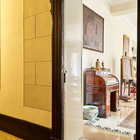 Klimt P.zza Amedeo 4* Neapel